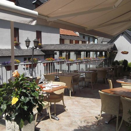Hotel Logis Auberge De L'Isard Saint-Lary  Exterior photo
