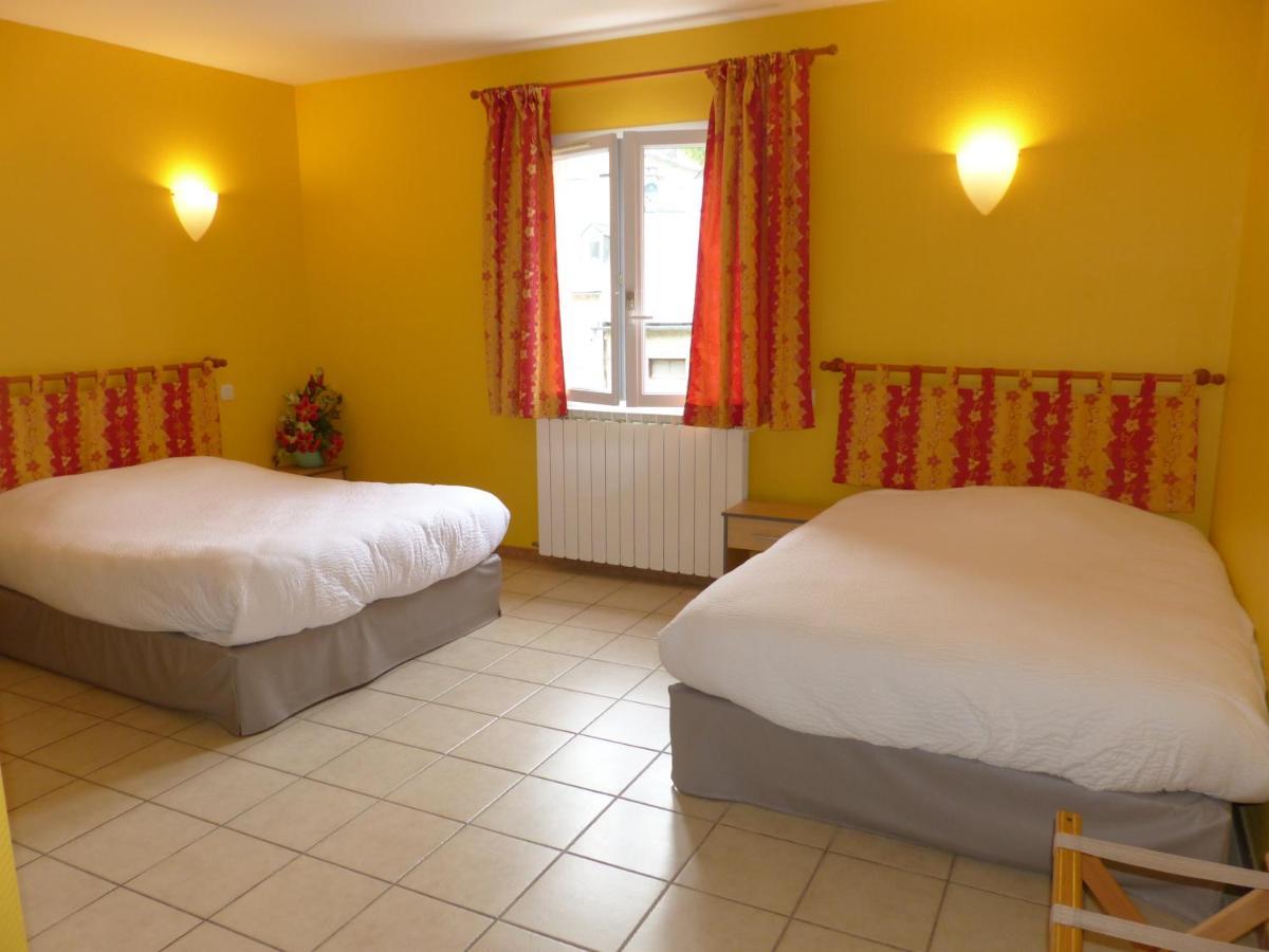 Hotel Logis Auberge De L'Isard Saint-Lary  Exterior photo
