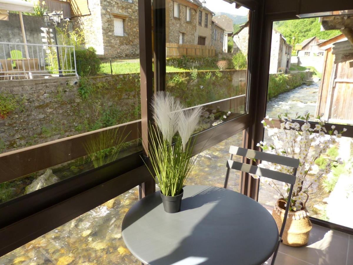 Hotel Logis Auberge De L'Isard Saint-Lary  Exterior photo